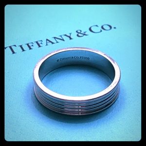 TIFFANY & CO. NEW PLATINUM WEDDING BAND - UNISEX
